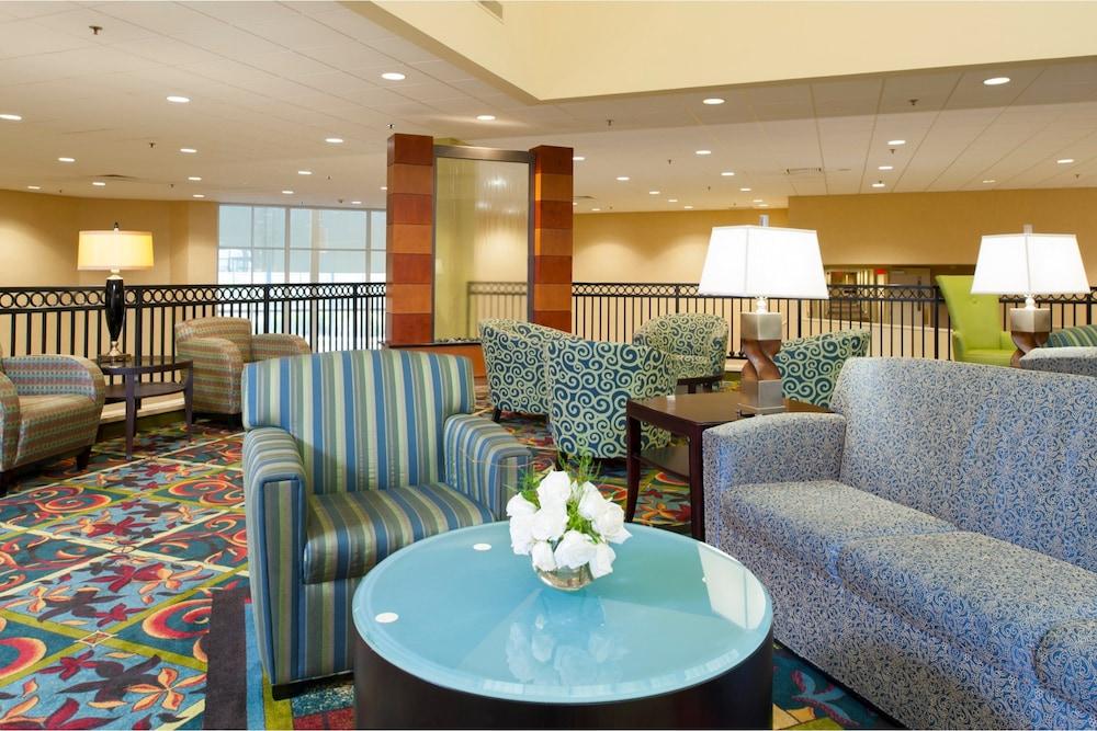 Doubletree By Hilton Holland Hotel Buitenkant foto