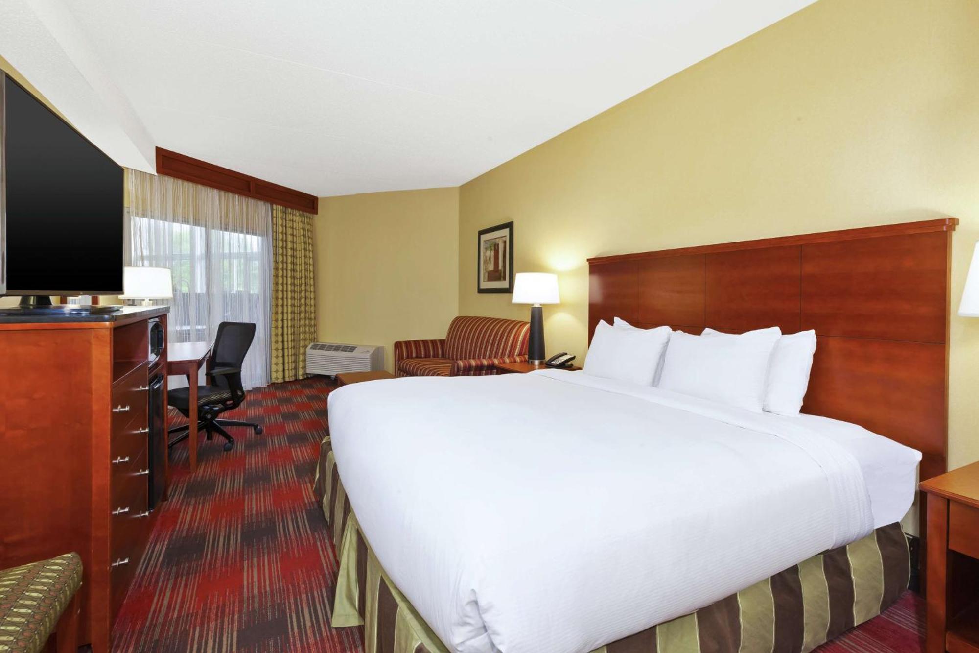 Doubletree By Hilton Holland Hotel Buitenkant foto