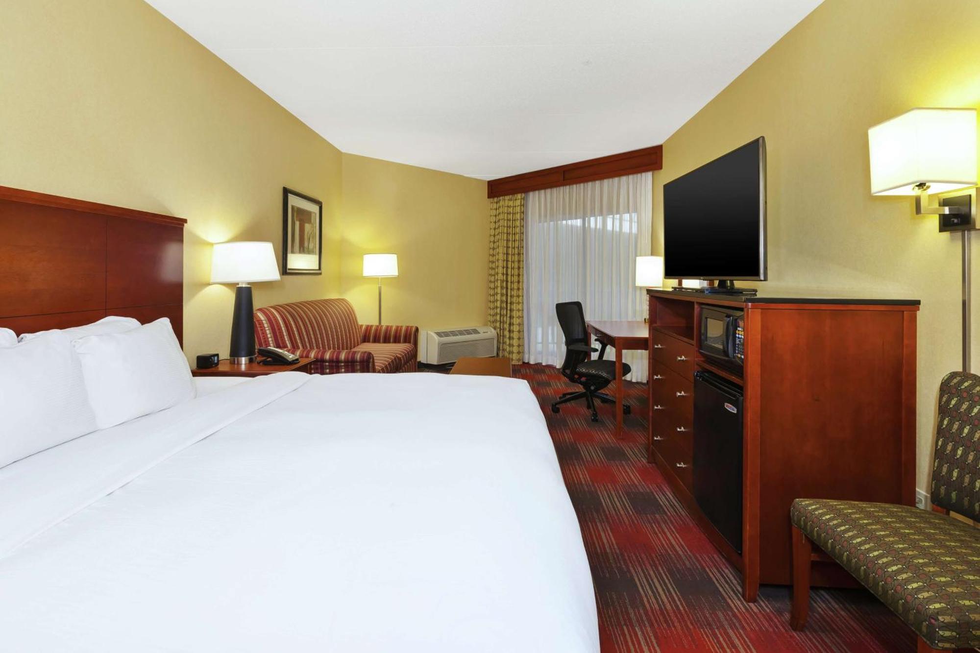 Doubletree By Hilton Holland Hotel Buitenkant foto