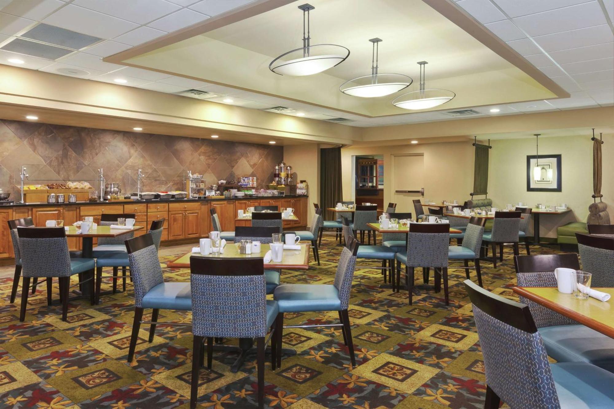 Doubletree By Hilton Holland Hotel Buitenkant foto